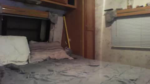 Snapshot of callum7769 chatting on 11/01/25, 04:58 Sexy mama online show from 11/01/25, 04:58