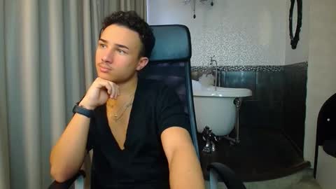 Snapshot of callumpike chatting on 11/06/25, 11:55 CallumPike online show from 11/06/25, 11:55