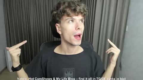 Hey I am Calvin  online show from 11/09/25, 02:15