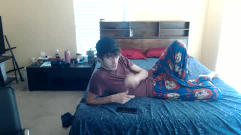 Snapshot of calvin_tanner chatting on 09/27/25, 04:56 calvin_tanner online show from 09/27/25, 04:56