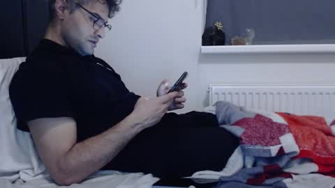 Calvinjohnlad online show from 12/23/24, 07:52