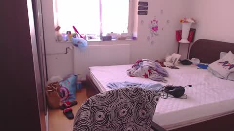 Calvinjohnlad online show from 03/08/25, 01:57