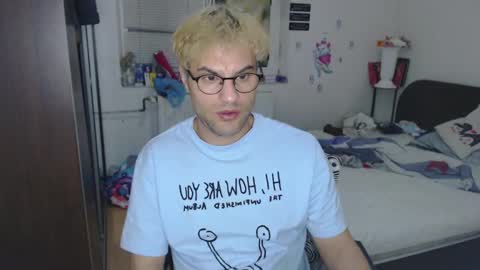 Calvinjohnlad online show from 03/09/25, 07:37