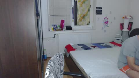 Calvinjohnlad online show from 03/12/25, 05:28