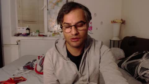 Calvinjohnlad online show from 11/06/25, 06:31