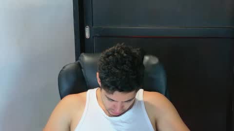 camara110 online show from 10/06/25, 12:30