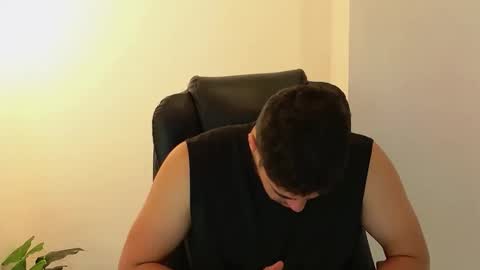 camara110 online show from 10/21/25, 01:28