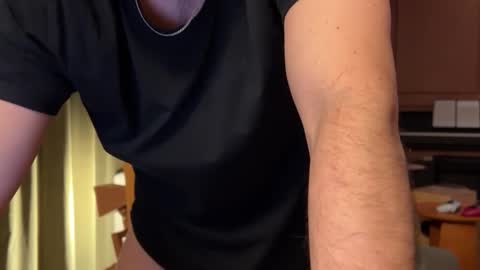 Snapshot of camdarko chatting on 01/28/25, 02:32 camdarko online show from 01/28/25, 02:32