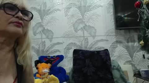 Snapshot of camdiva1 chatting on 03/10/25, 11:49 CamDiva1 online show from 03/10/25, 11:49