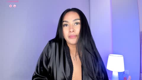 Snapshot of cameliaa_smiith chatting on 02/02/25, 08:02 Camelia Smith online show from 02/02/25, 08:02