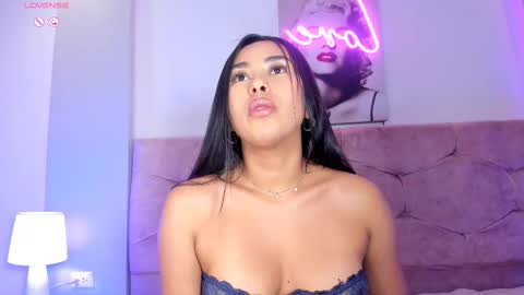 Snapshot of cameliaa_smiith chatting on 02/23/25, 09:55 Camelia Smith online show from 02/23/25, 09:55