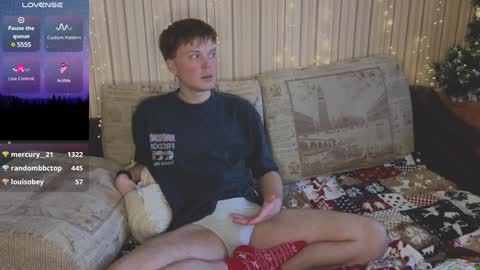 Snapshot of cameron_crowly chatting on 12/14/24, 08:23 Cameron online show from 12/14/24, 08:23