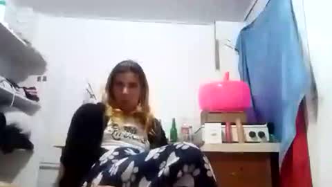 Snapshot of cameron_puppy chatting on 12/11/24, 07:09 Mara Catalina Romero Ordez online show from 12/11/24, 07:09