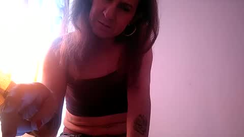 Snapshot of cameron_puppy chatting on 02/17/25, 07:42 Mara Catalina Romero Ordez online show from 02/17/25, 07:42