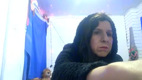 Snapshot of cameron_puppy chatting on 03/12/25, 05:57 Mara Catalina Romero Ordez online show from 03/12/25, 05:57