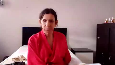 Snapshot of cameron_puppy chatting on 10/01/25, 08:48 Mara Catalina Romero Ordez online show from 10/01/25, 08:48