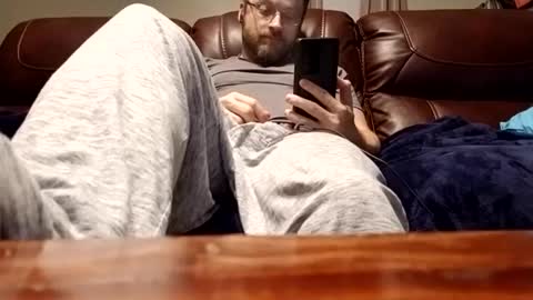 CamGuy online show from 10/30/25, 02:35