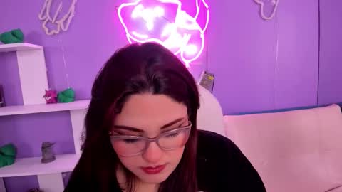 Camila Osorio online show from 11/10/25, 08:08