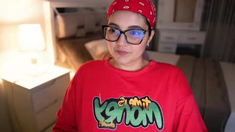 Camila buitrago online show from 10/17/25, 02:48