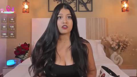 camila_bustamante_ online show from 10/15/25, 07:36