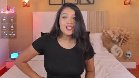 camila_bustamante_ online show from 10/16/25, 04:08