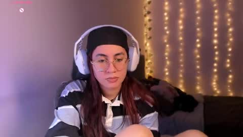 CAMILAA LEE  online show from 11/10/25, 02:32