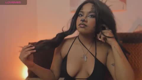 Snapshot of camilafoox7 chatting on 10/25/25, 06:35 Camila Foox online show from 10/25/25, 06:35