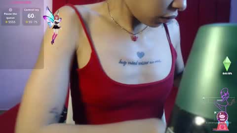 kira online show from 11/10/25, 12:59