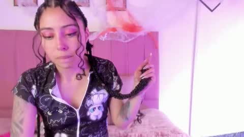 Camila online show from 10/30/25, 03:46