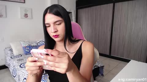Snapshot of camilaryan chatting on 02/13/25, 05:01 X IGcamiryan01 online show from 02/13/25, 05:01