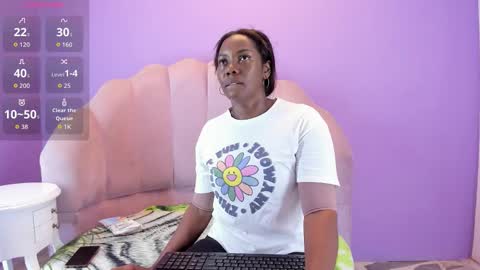 Snapshot of camilasandoval1 chatting on 09/30/25, 04:28 camilasandoval online show from 09/30/25, 04:28