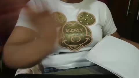 Snapshot of camilasex468 chatting on 10/15/25, 02:06 camilasex468 online show from 10/15/25, 02:06