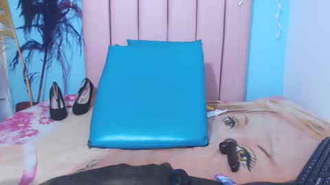 Snapshot of camilawilliams707rs chatting on 12/19/24, 07:29 camilawilliams707rs online show from 12/19/24, 07:29