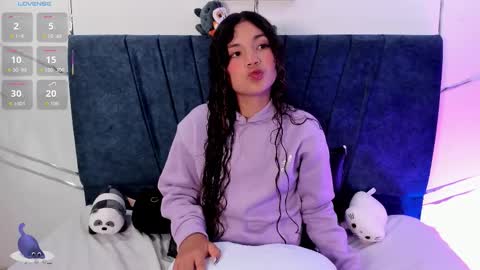 camilla_miller01 online show from 11/08/25, 02:28