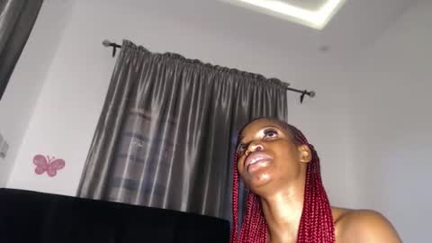 camilla online show from 10/17/25, 05:04