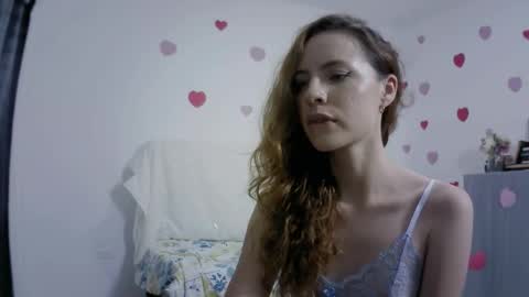 Snapshot of camille_20 chatting on 09/24/25, 02:37 Camille online show from 09/24/25, 02:37