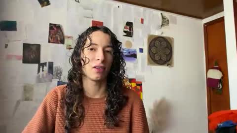 Snapshot of camille_delrey chatting on 02/08/25, 03:00 Camille online show from 02/08/25, 03:00