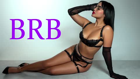 Snapshot of camille_lynn chatting on 02/04/25, 06:04 Camille Lynn online show from 02/04/25, 06:04
