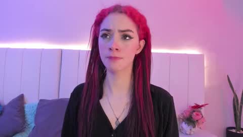 C A M I L L E N    Help me get to the top online show from 11/18/25, 10:47