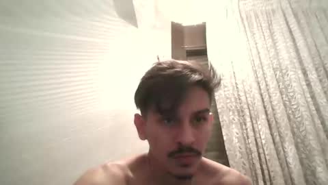 Snapshot of camilo0820 chatting on 10/26/25, 12:16 camilo0820 online show from 10/26/25, 12:16