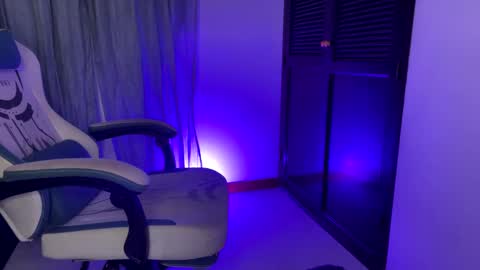 Snapshot of camilo_contre21 chatting on 02/04/25, 12:08 camilo_contre21 online show from 02/04/25, 12:08