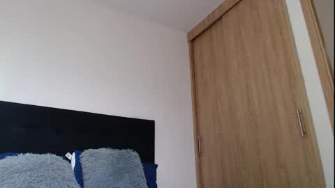 Snapshot of camilo_contre21 chatting on 09/19/25, 07:25 camilo_contre21 online show from 09/19/25, 07:25