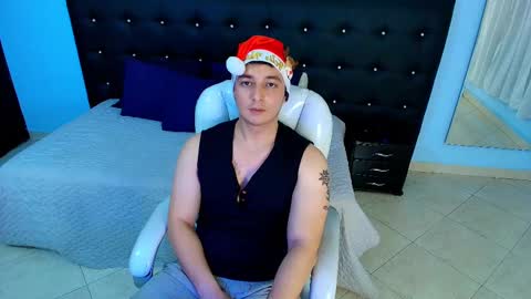 Camilo online show from 12/24/24, 05:23