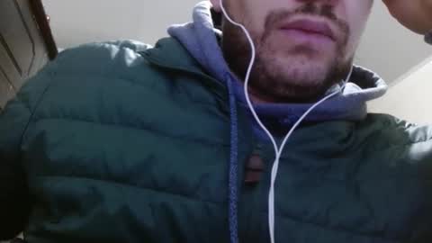 Snapshot of camiloking17 chatting on 02/01/25, 03:52 camilo online show from 02/01/25, 03:52