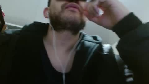 Snapshot of camiloking17 chatting on 02/04/25, 02:07 camilo online show from 02/04/25, 02:07