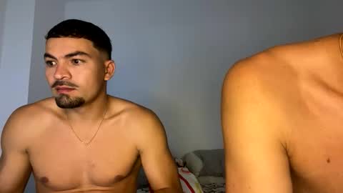 camilor_30 online show from 10/13/25, 08:47