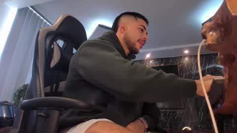 Camilo Watson online show from 10/25/25, 01:51