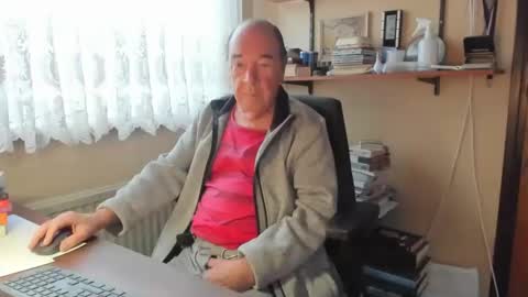 Cammee online show from 01/11/25, 09:04