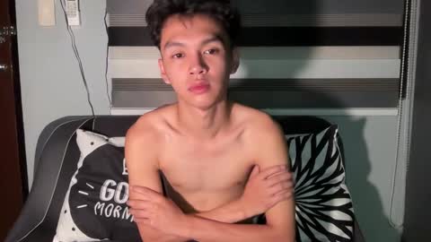 Ethan online show from 10/13/25, 05:02