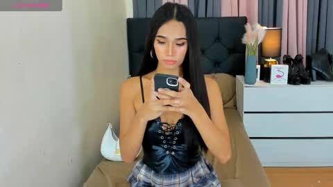 CandiceWilson online show from 01/12/25, 09:19